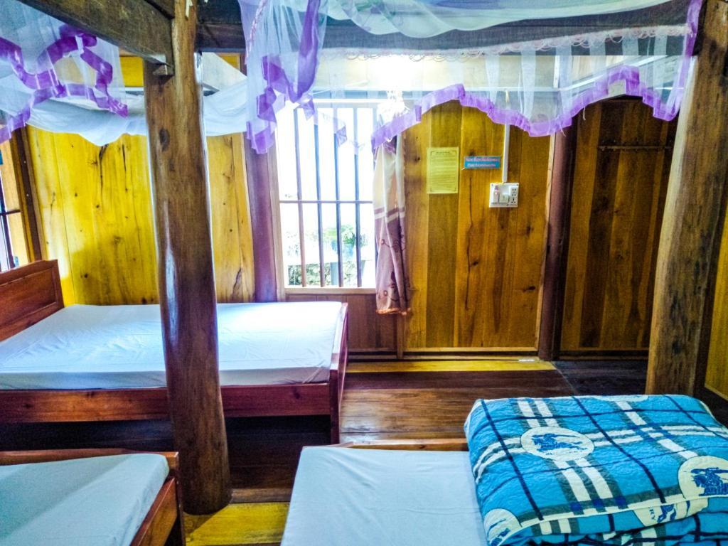 Ba Be Lake-Huyen Hao Homestay Екстер'єр фото